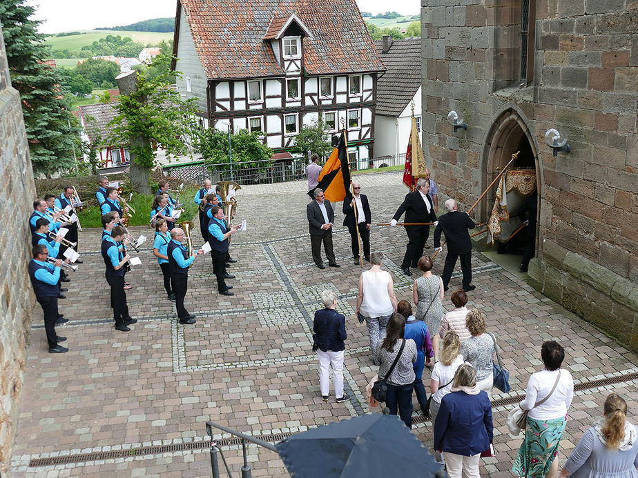 Bittprozession am Pfingstmontag (Foto: Karl-Franz Thiede)